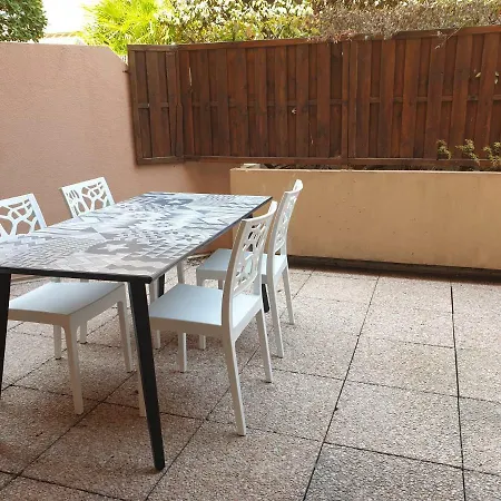 T2 Neuf Centre Ville et Plage Parking Gratuit Sainte-Maxime Extérieur photo