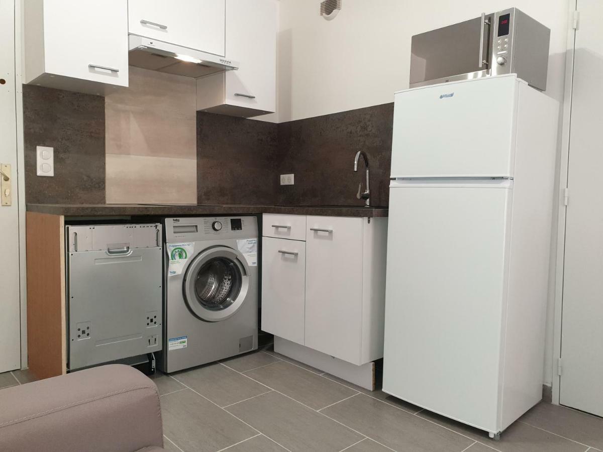 Apartment T2 Neuf Centre Et Parking Gratuit *